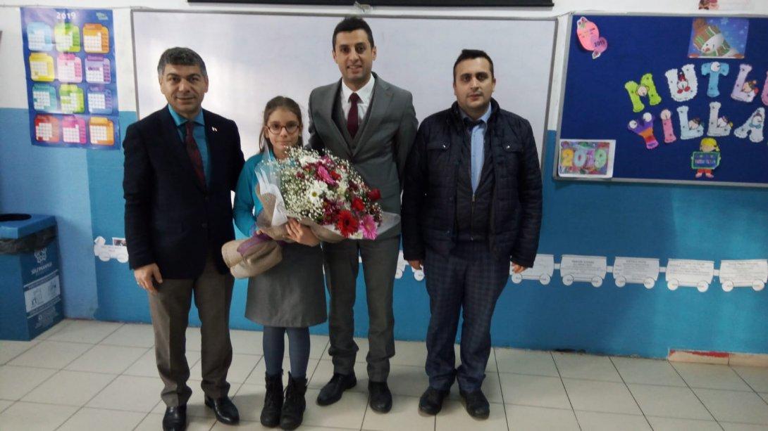 İlçe Milli Eğitim Müdürümüz Sayın Ebubekir ATİLLA, Hüseyin Pehlivan İlkokulu öğrencisi Belinay KORKUT´un davetini kabul etti