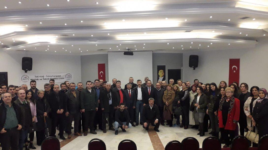 Süleymanpaşa Mesleki ve Teknik Anadolu Lisesinde, Kantinciler ve Okul Aile Birliği Yönetim Kurulu Üyeleri ile toplantı düzenlendi