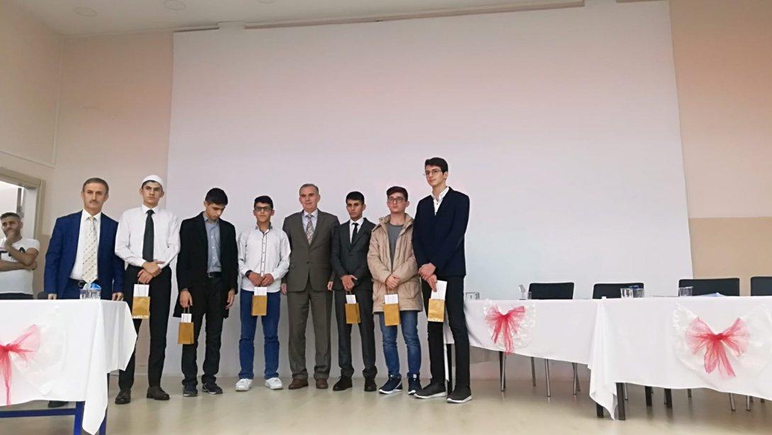 Tekirdağ Anadolu İmam Hatip Lisesinde, Genç Muhafızlar Hafızlık Yarışması ve Genç Bilallar Ezan Okuma Yarışması düzenlendi