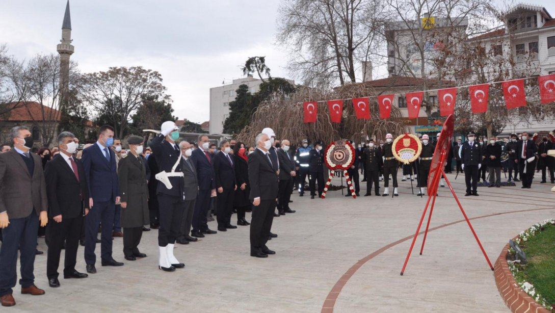 18 Mart Şehitleri Anma Günü ve Çanakkale Deniz Zaferi'nin 106. Yıl Dönümü Anma Programı Düzenlendi
