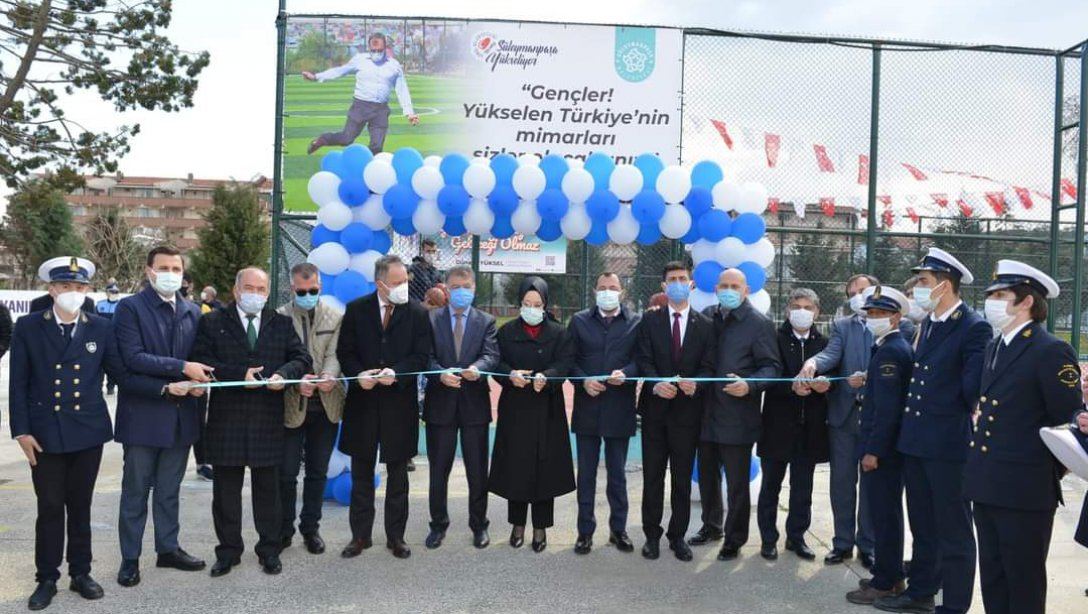 Süleymanpaşa Belediyesi Tarafından Yaptırılan Kumbağ Mesleki ve Teknik Anadolu Lisesi Çok Amaçlı Spor Alanının Açılış Töreni Gerçekleştirildi