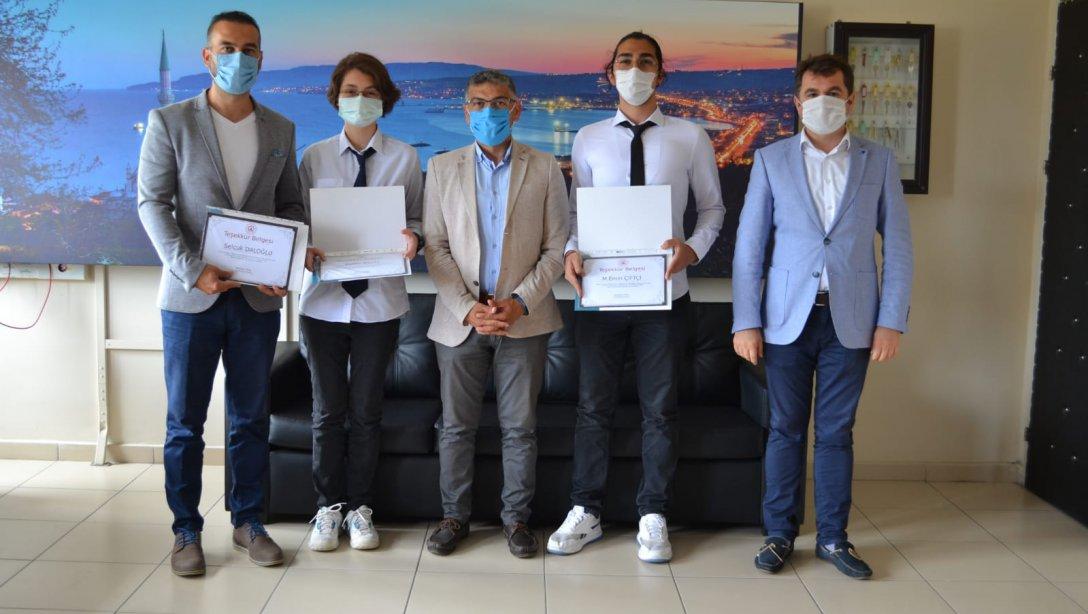 İlçemize Türkiye Birinciliği Getiren Tekirdağ Belediyesi Sosyal Bilimler Lisesi Proje Ekibi, Teşekkür Belgeleri İle Taltif Edildi