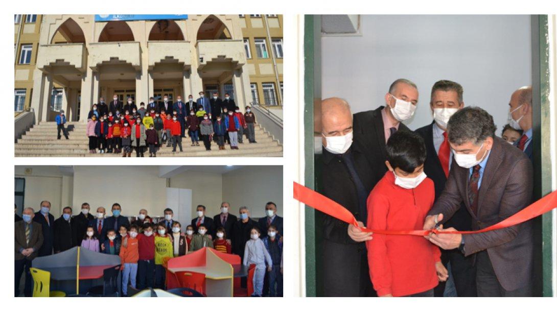 Şehit Piyade Er Ercan Ay İlkokulu ve Bahçelievler Ortaokulu Kütüphane ve TÜBİTAK Fuarı Açılışı Gerçekleştirildi