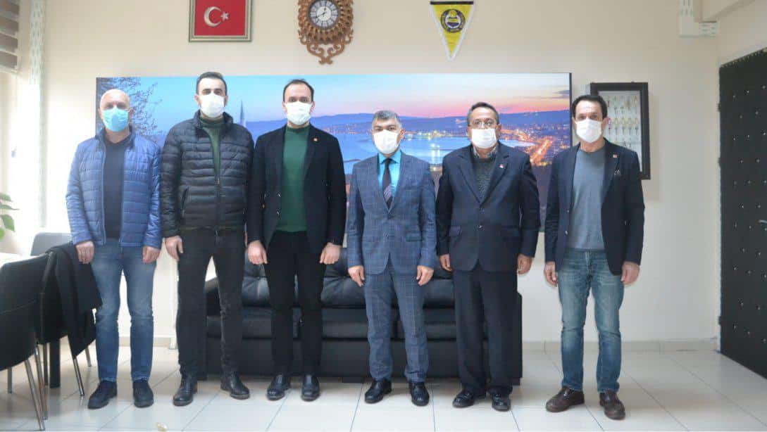 CHP Süleymanpaşa İlçe Başkanı Sayın Aycan GÜNDÜZ ve Yönetim Kurulu Üyeleri İlçe Milli Eğitim Müdürümüz Sayın Ebubekir ATİLLA'yı Makamında Ziyaret Etti